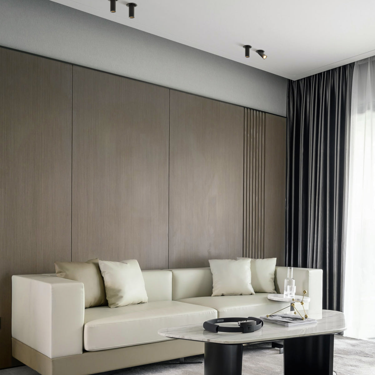 Spot retractabil, incastrat, fara rama VECTOR LIGHT negru LUXON